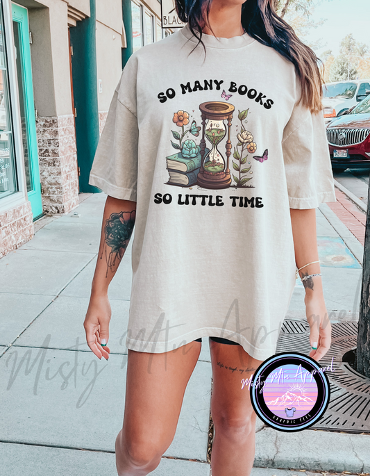 So many books Graphic Tee