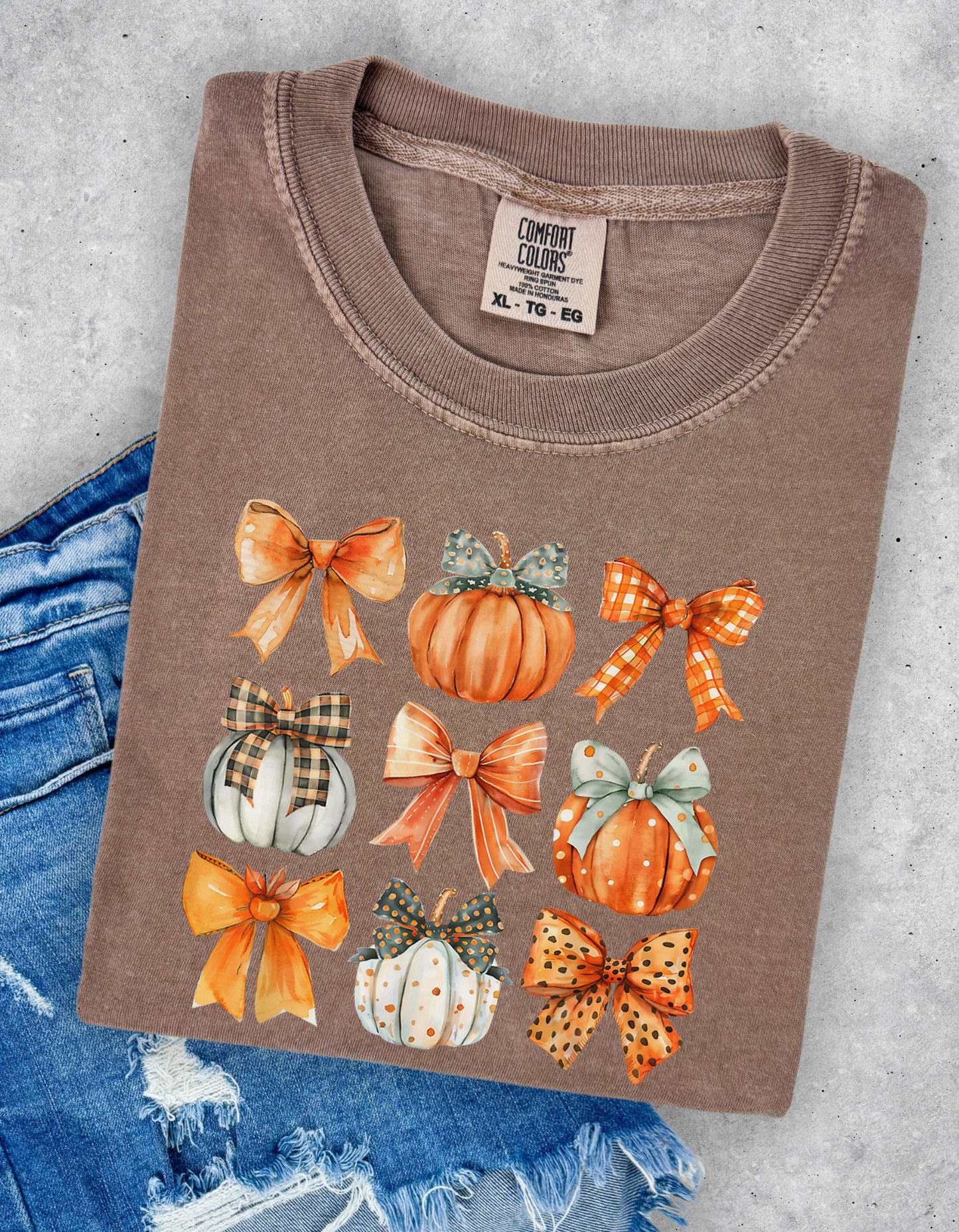 Pumpkin and bows tshirt