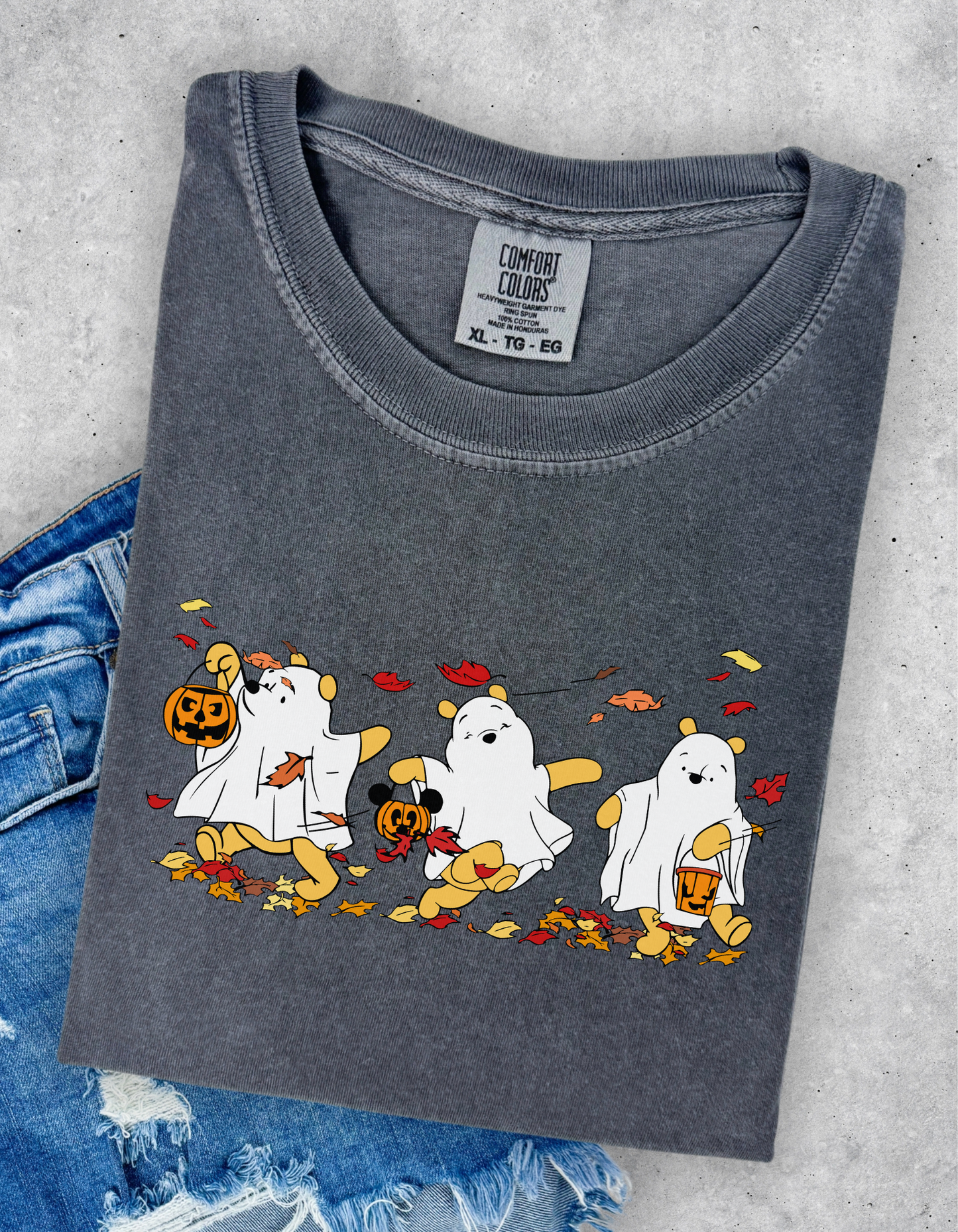 Vintage Halloween Pooh tee
