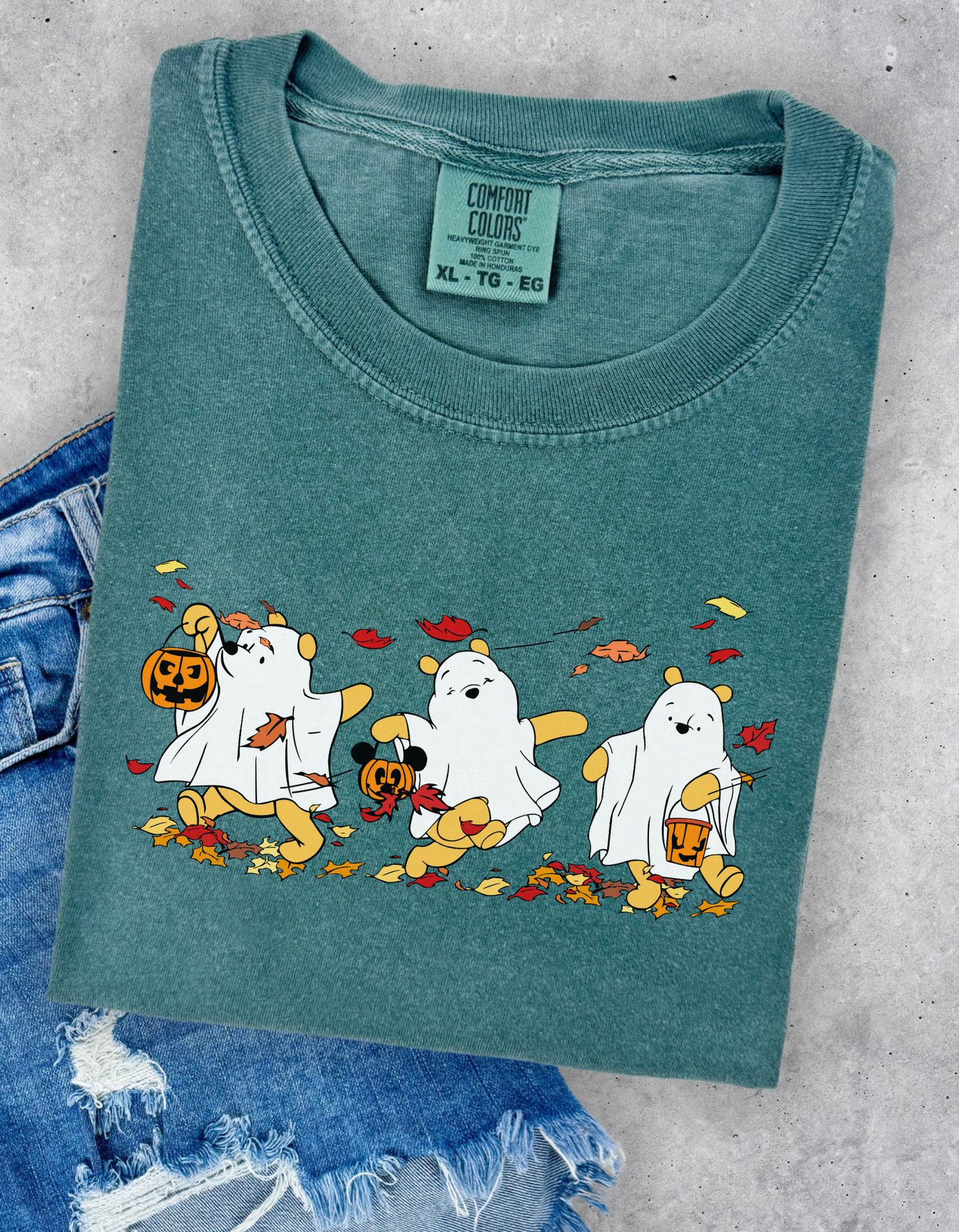 Vintage Halloween Pooh tee