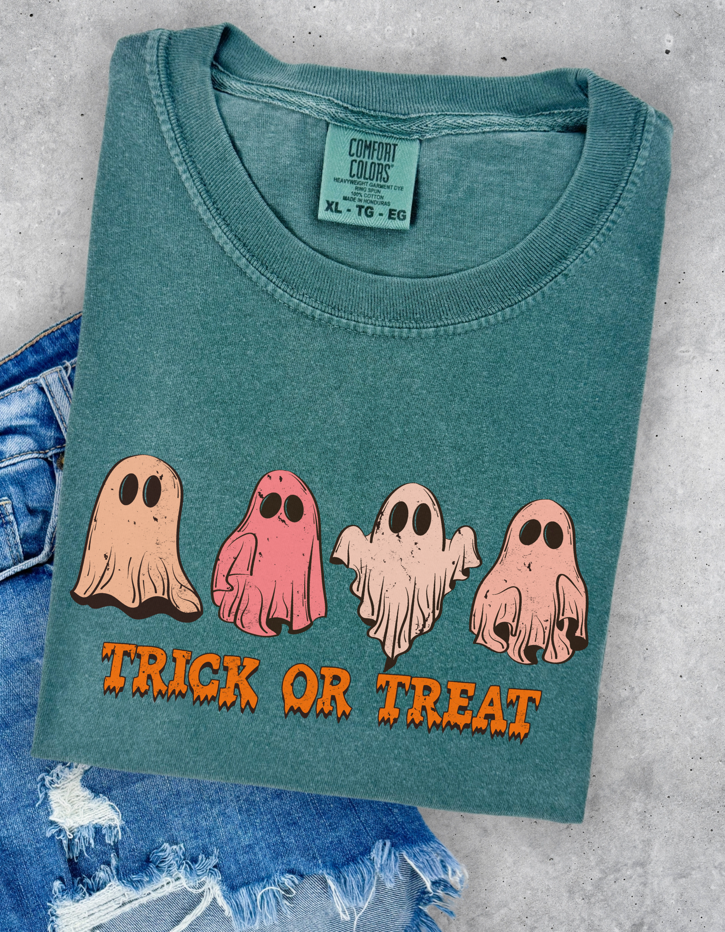 Ghost trick or treat graphic tee
