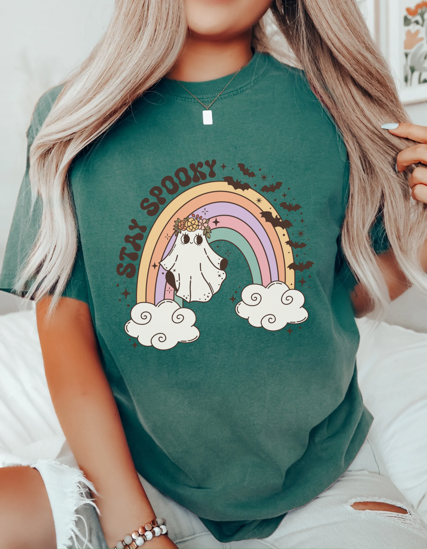 Retro stay spooky tee
