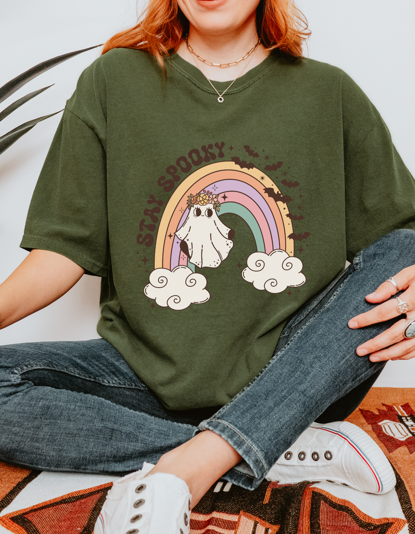 Retro stay spooky tee