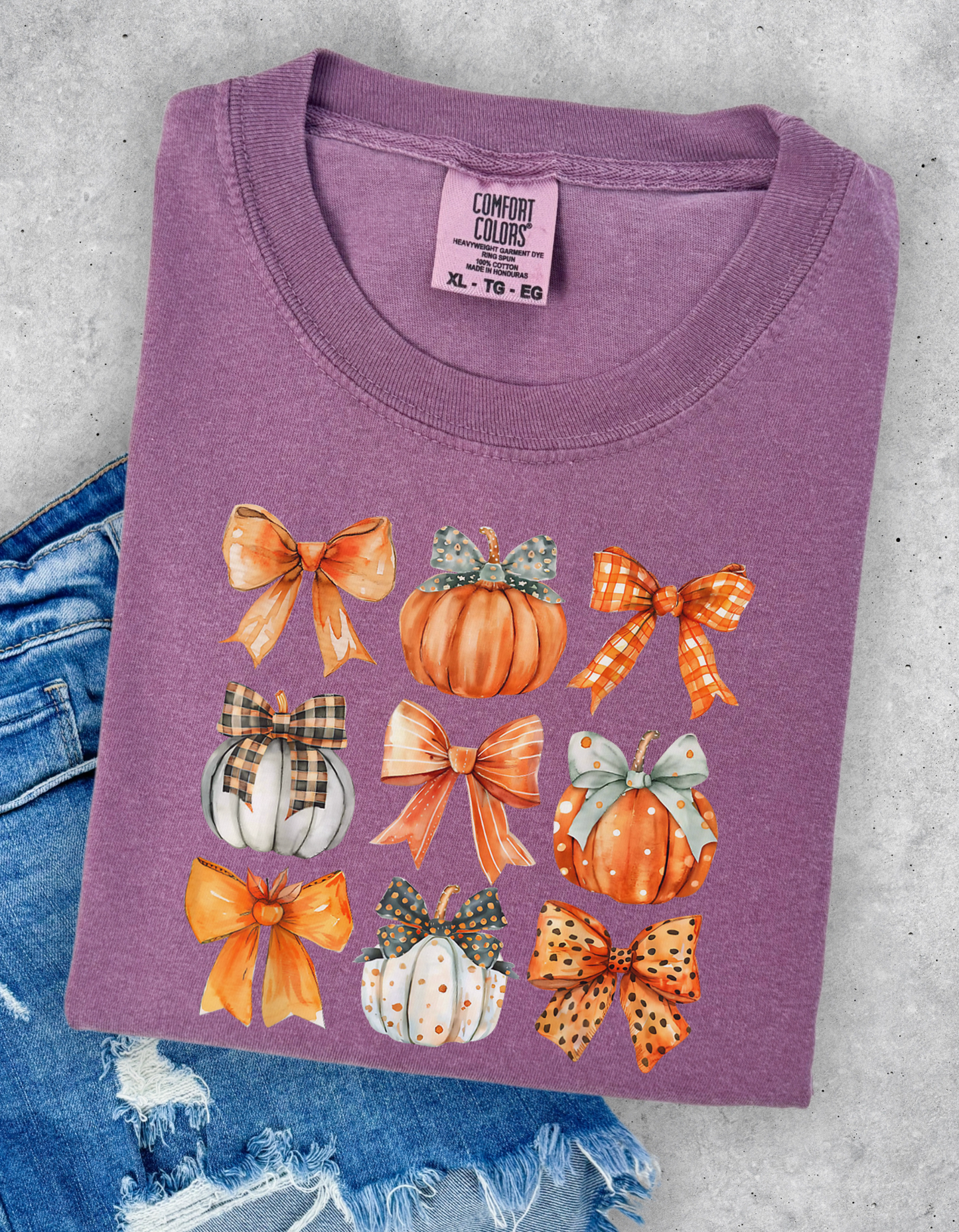 Pumpkin and bows tshirt