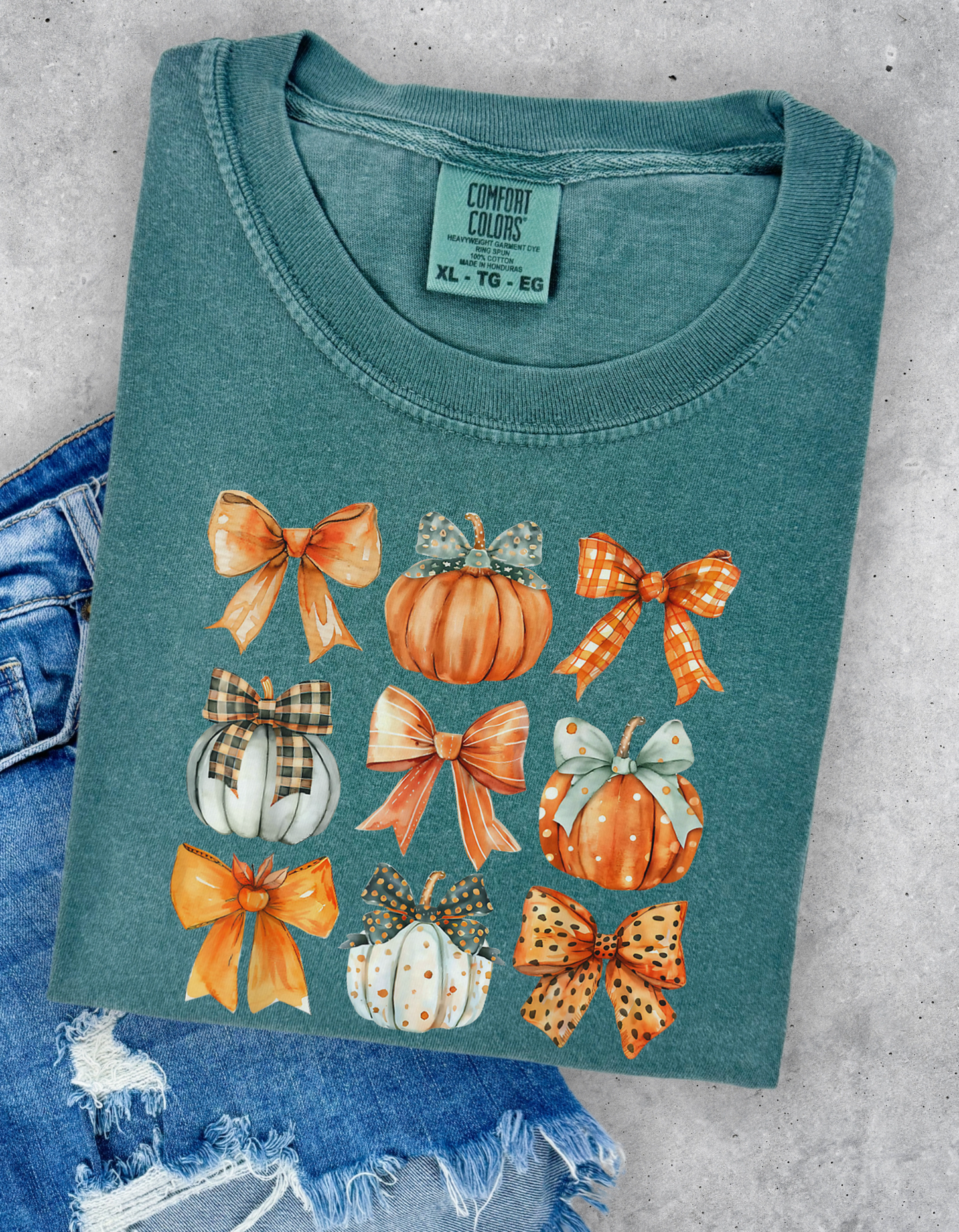 Pumpkin and bows tshirt