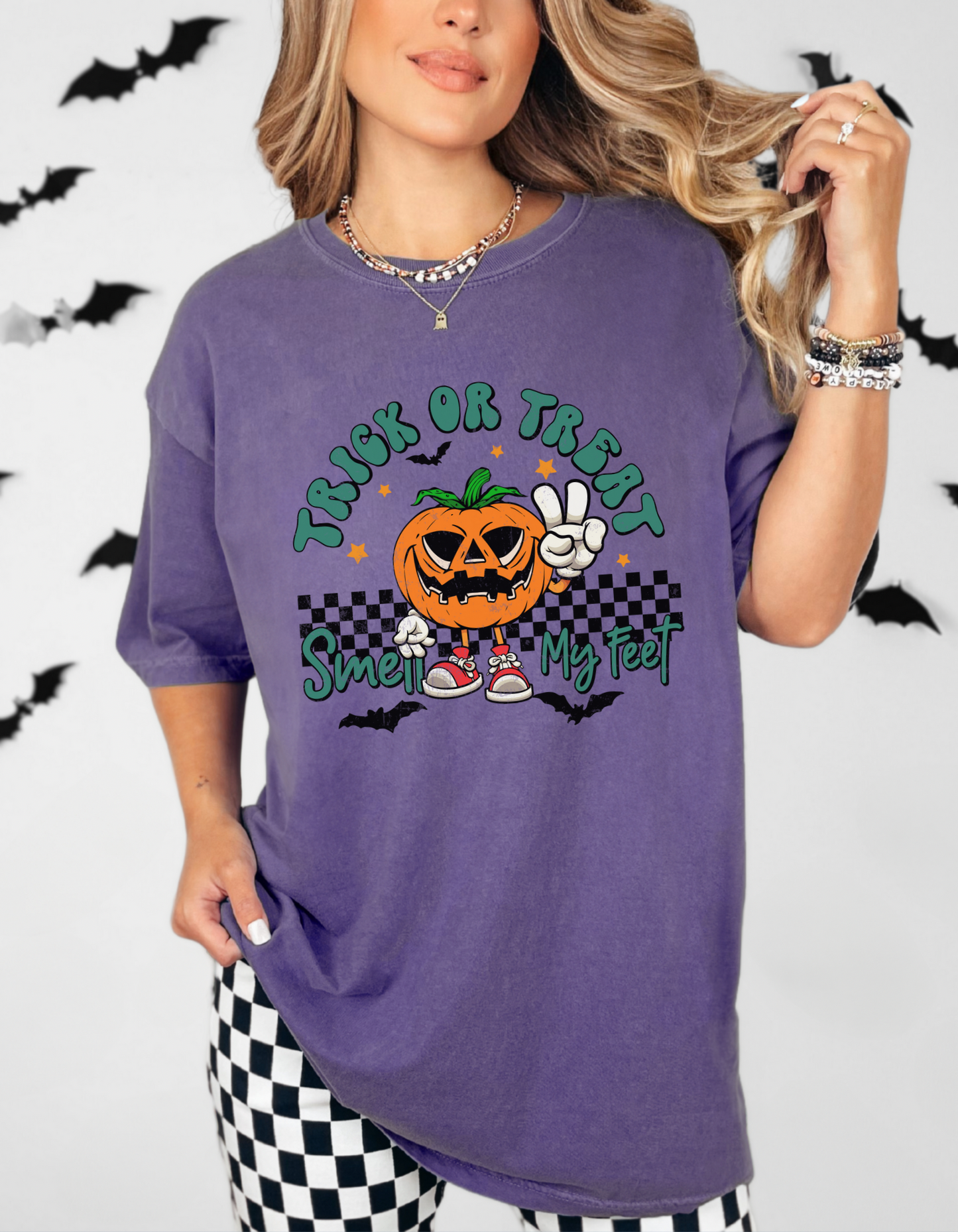 Vintage retro Trick or treat tshirt