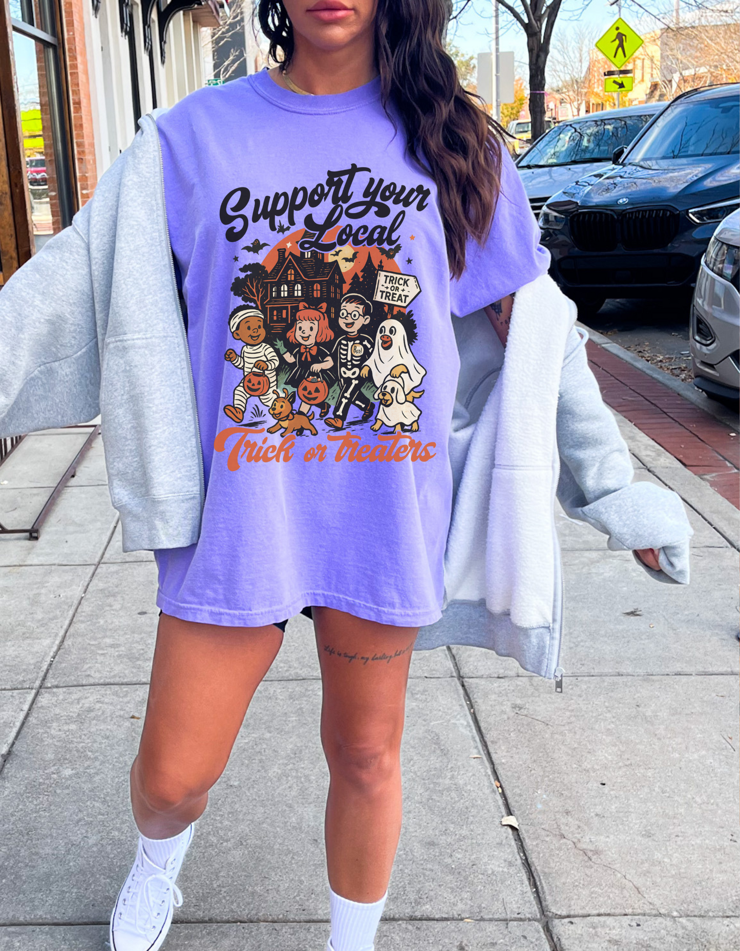 Support trick or treaters graphic tee