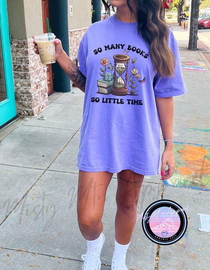 So many books Graphic Tee