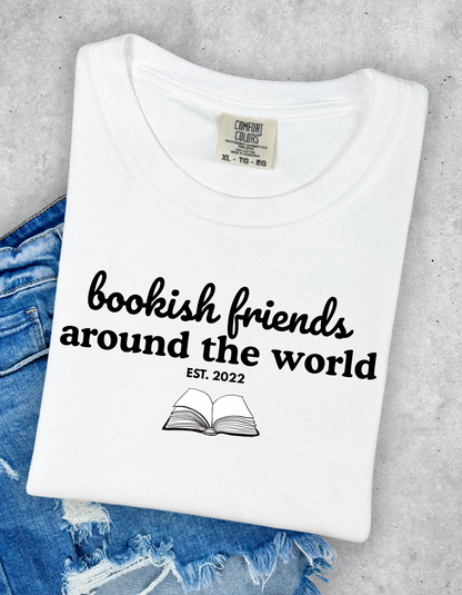 (Pre-order) Bookish Friends Graphic Tee