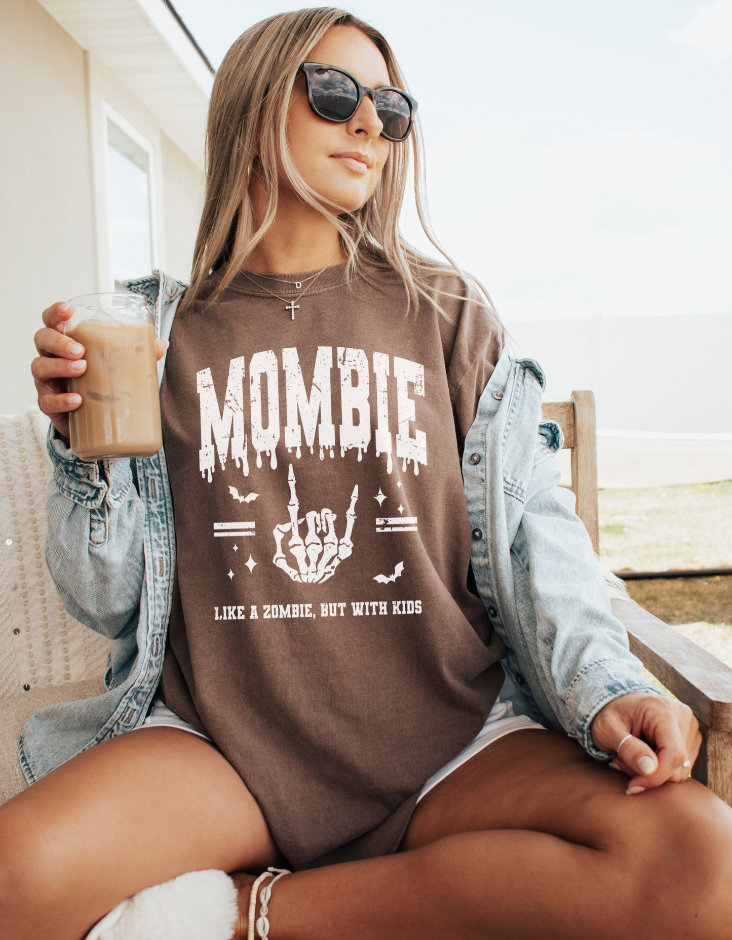 Mombie tee