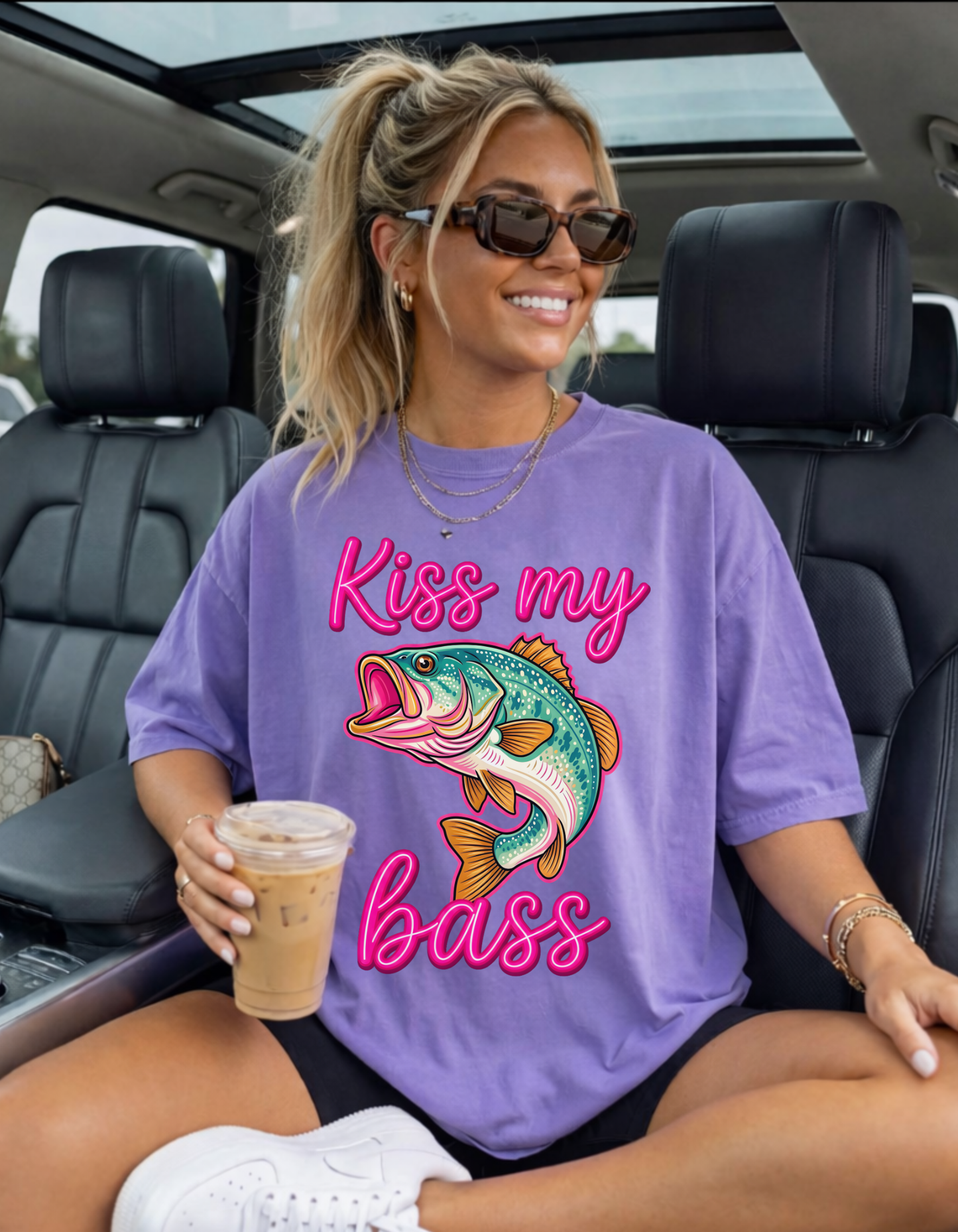 Kiss my Bass Graphic Tee
