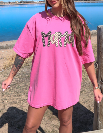 Mama leopard Graphic Tee