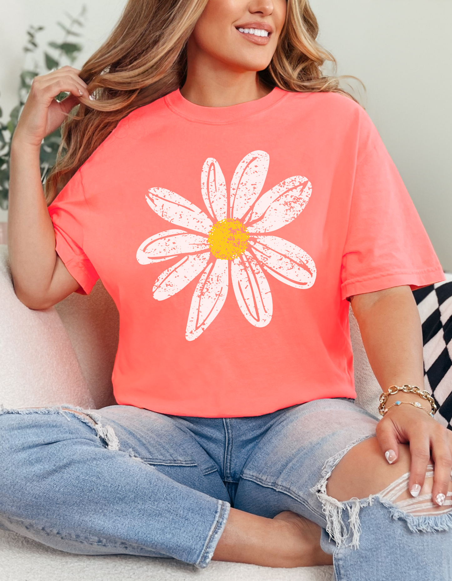 Daisy Tee