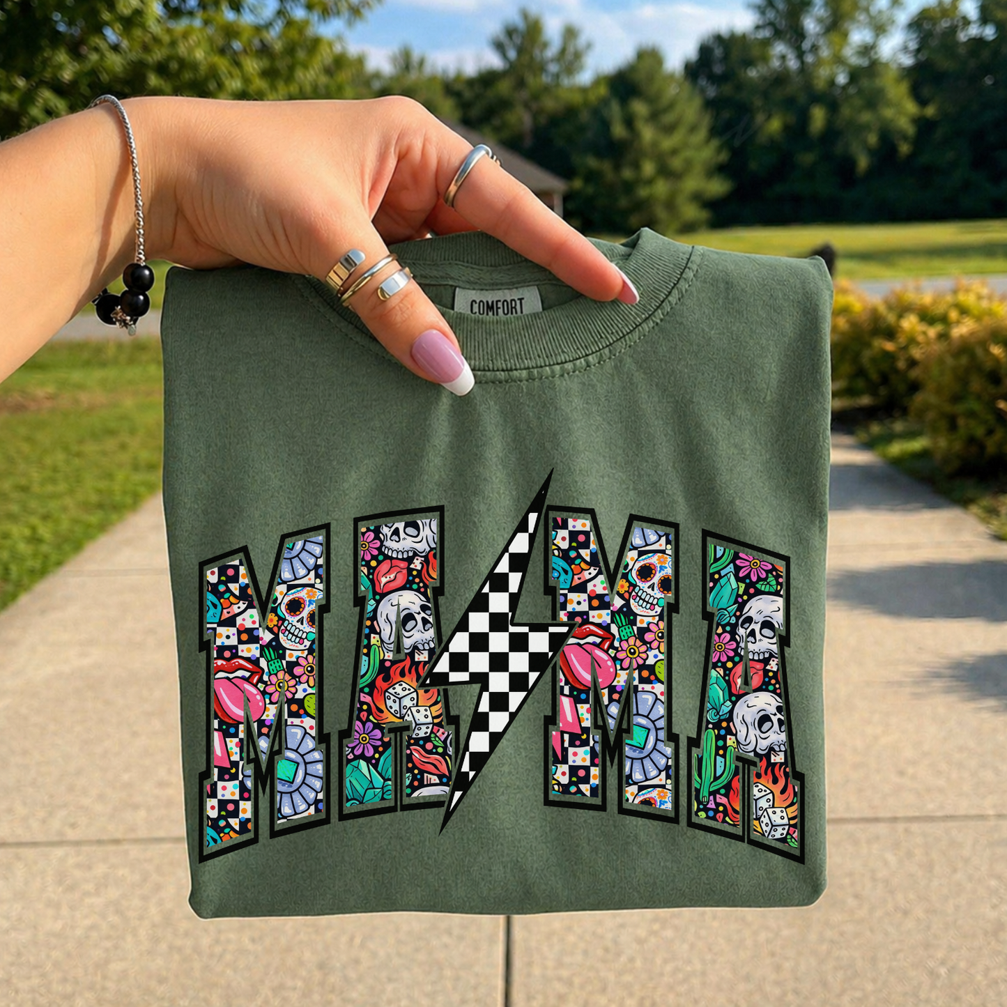 Rock Mama Graphic Tee