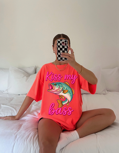 Kiss my Bass Graphic Tee
