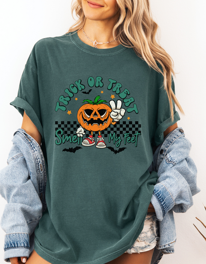 Vintage retro Trick or treat tshirt