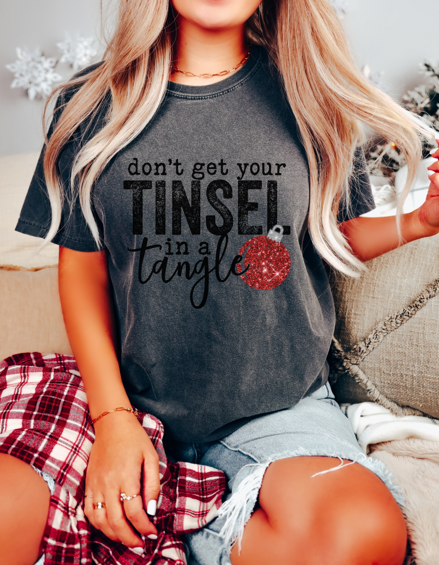 Tinsel in a tangle tee