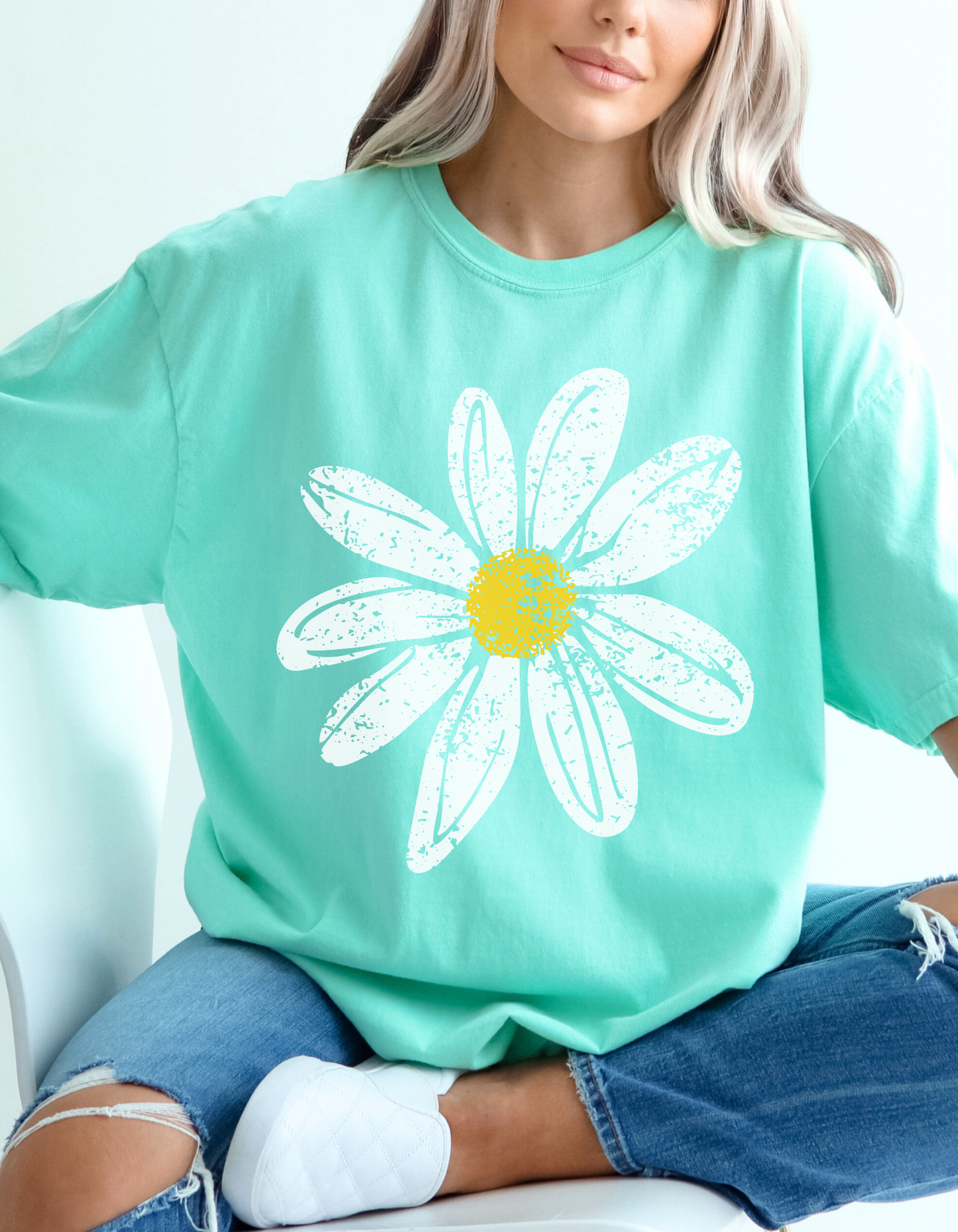 Daisy Tee