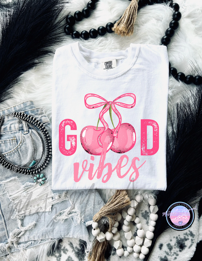 Good vibes graphic tee