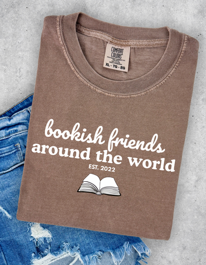 (Pre-order) Bookish Friends Graphic Tee