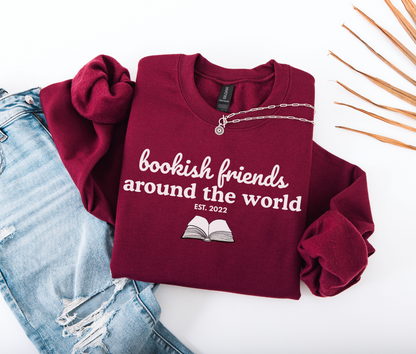 (Pre-order) Bookish Friends Crewneck Sweater