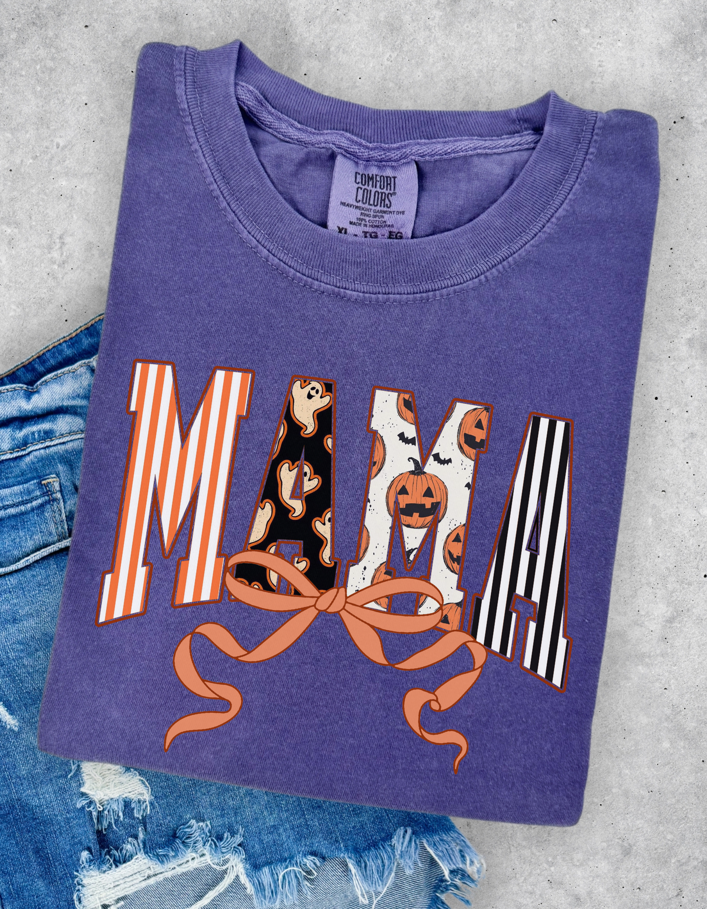 Spooky mama coquette graphic tee
