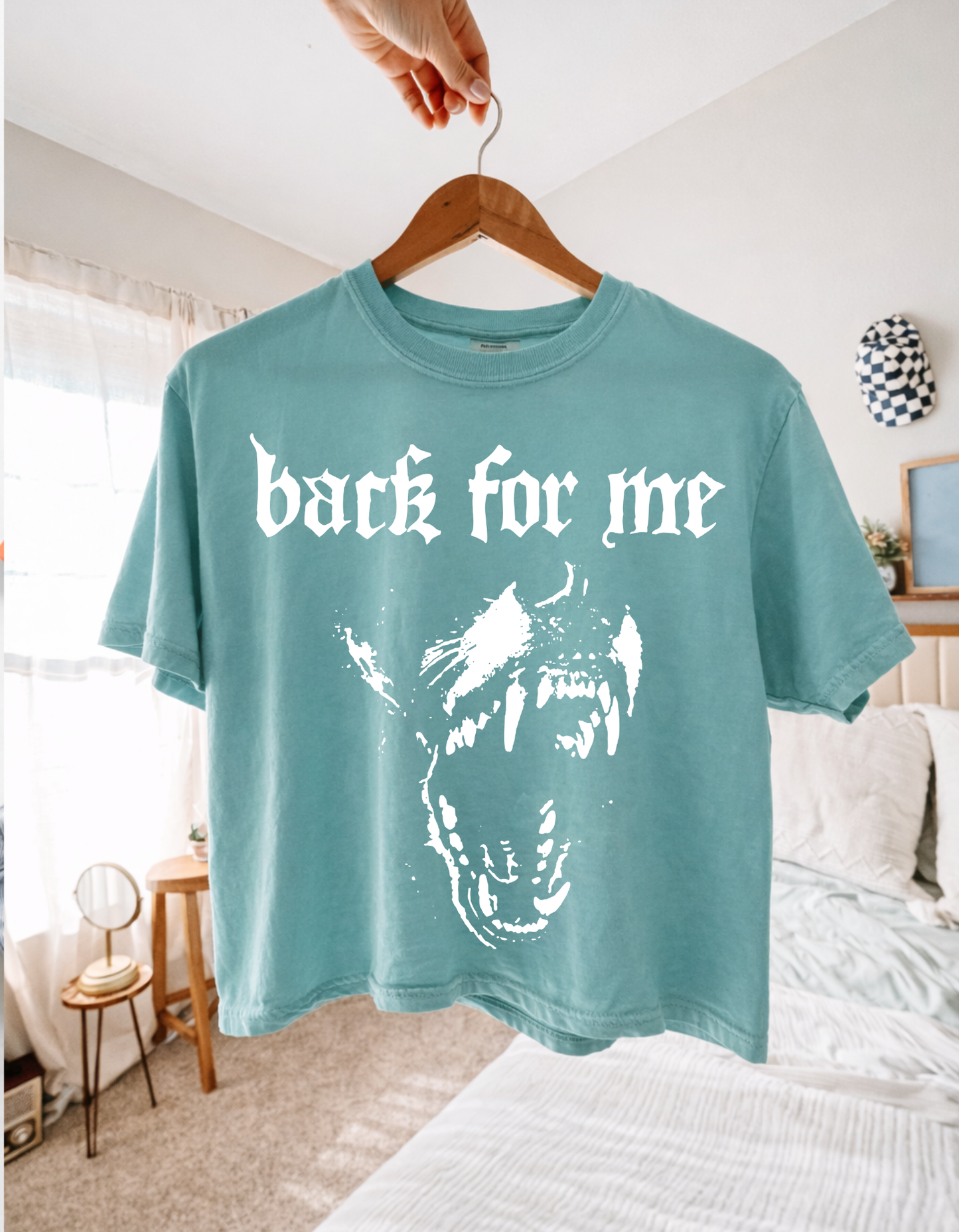 Bark For me Cropped Graphic Tee