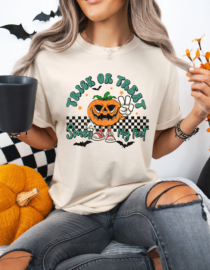 Vintage retro Trick or treat tshirt