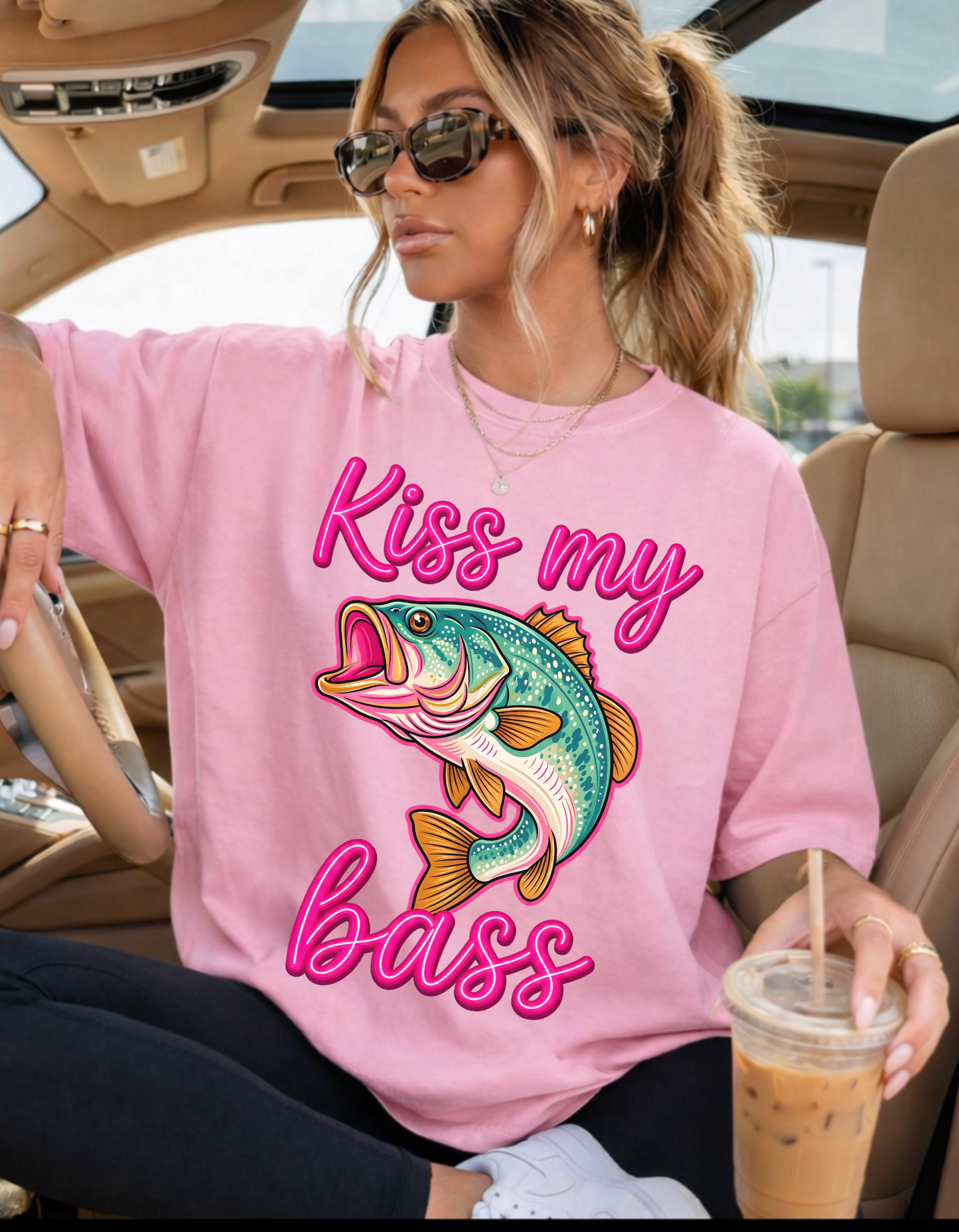 Kiss my Bass Graphic Tee