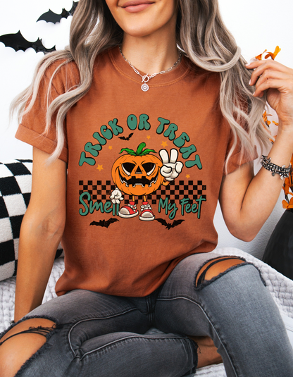 Vintage retro Trick or treat tshirt