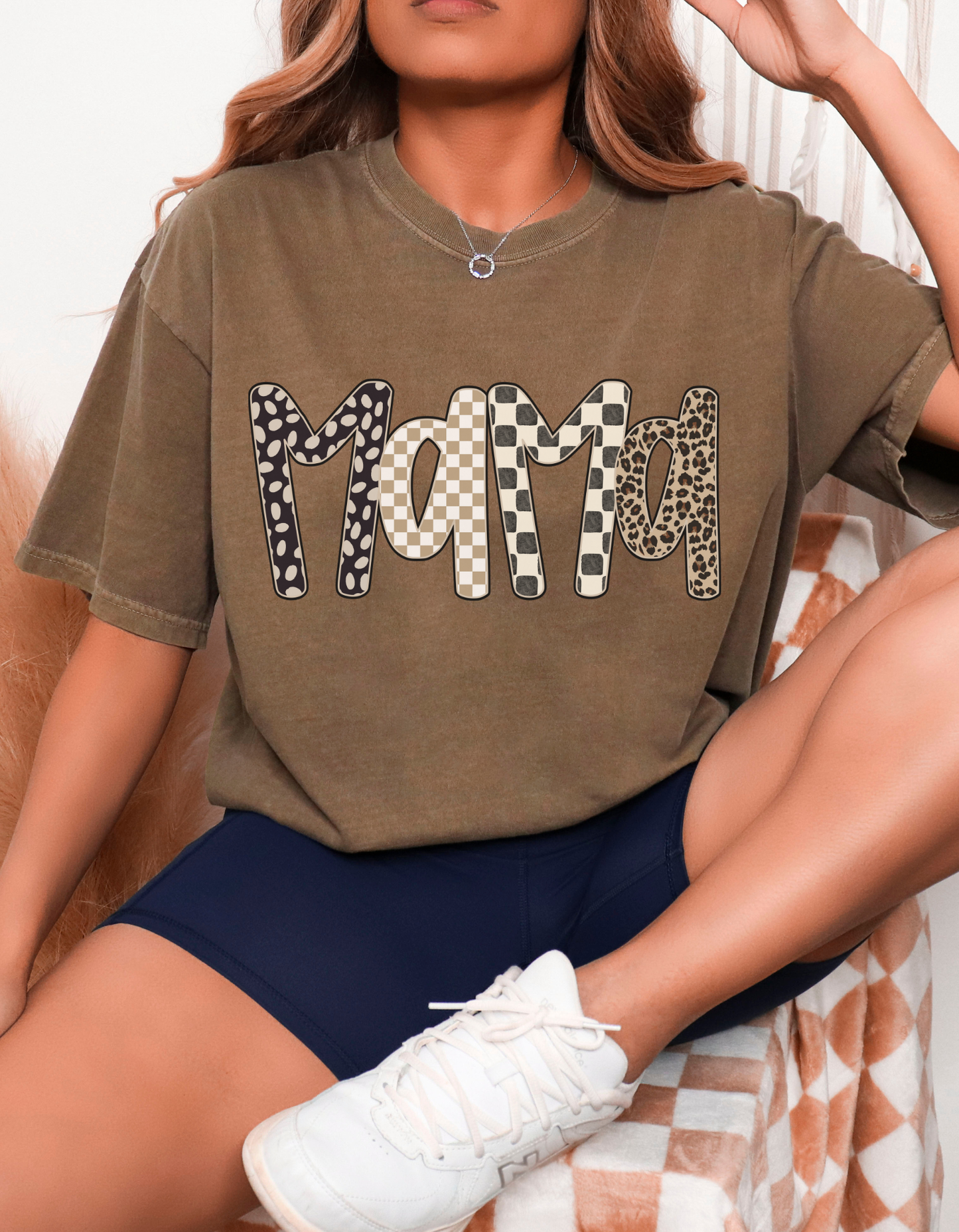 Mama leopard Graphic Tee