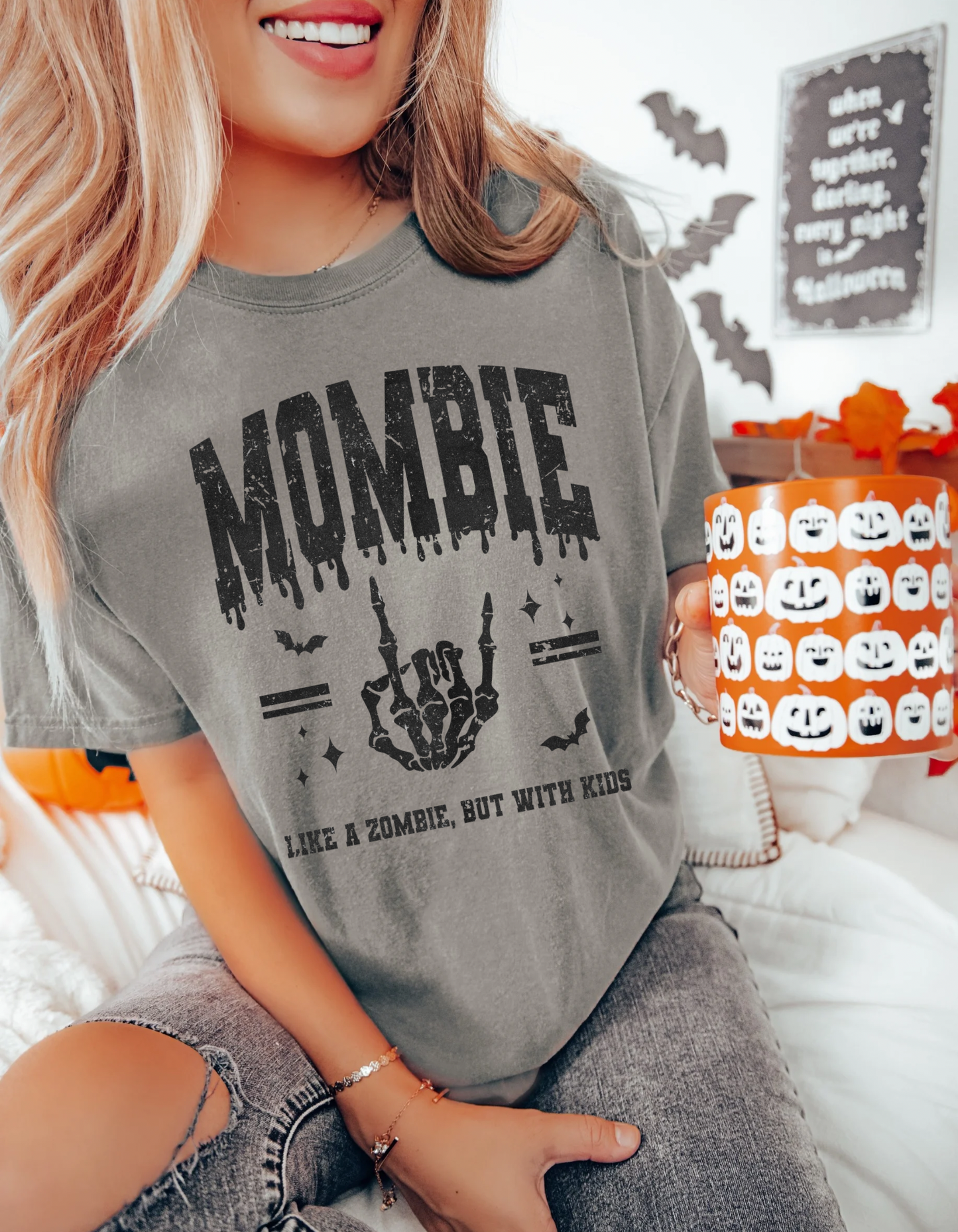 Mombie tee