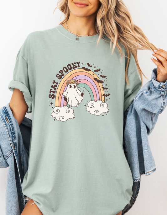 Retro stay spooky tee