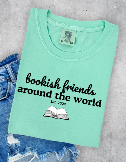 (Pre-order) Bookish Friends Graphic Tee