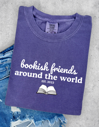 (Pre-order) Bookish Friends Graphic Tee