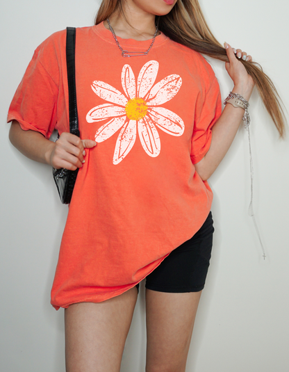Daisy Tee