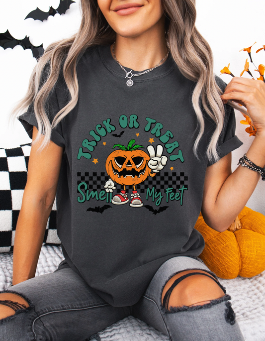 Vintage retro Trick or treat tshirt