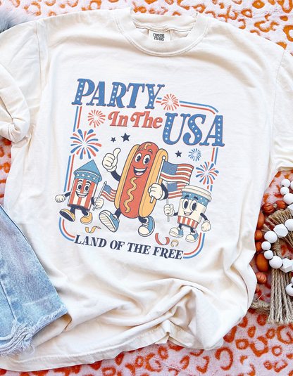 Retro Party in the USA Graphic Tee
