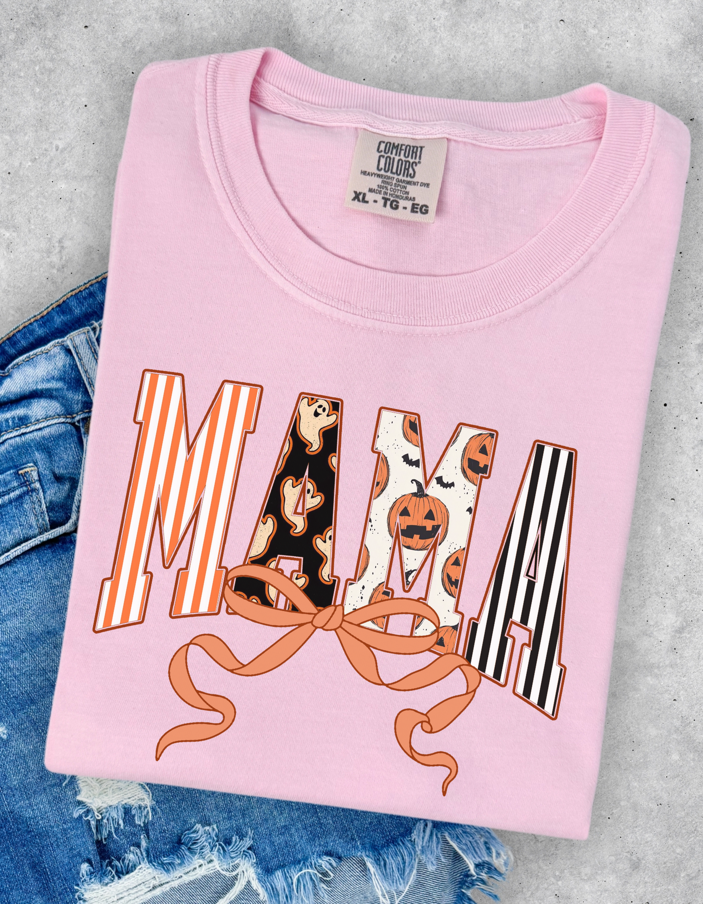 Spooky mama coquette graphic tee