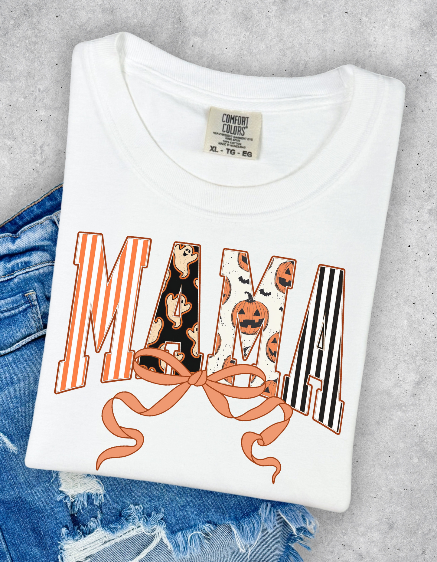 Spooky mama coquette graphic tee