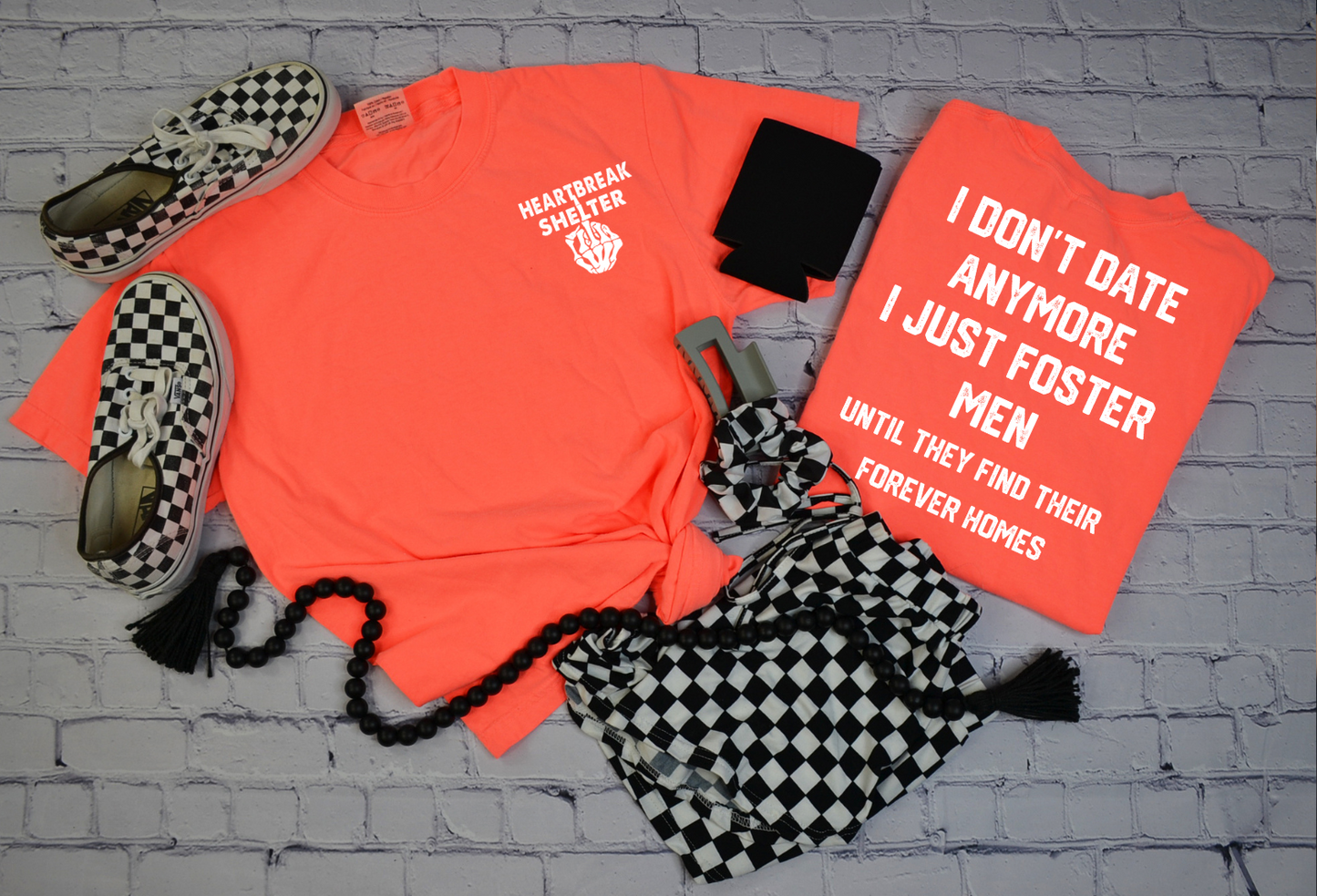 Heartbreak shelter graphic tee