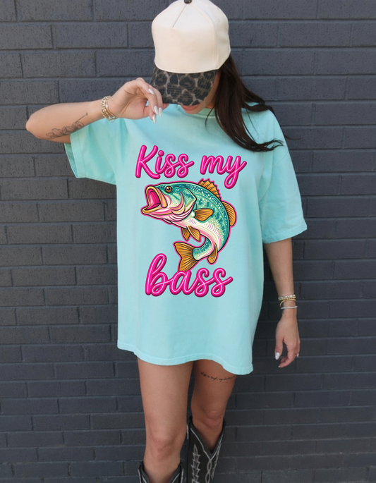 Kiss my Bass Graphic Tee
