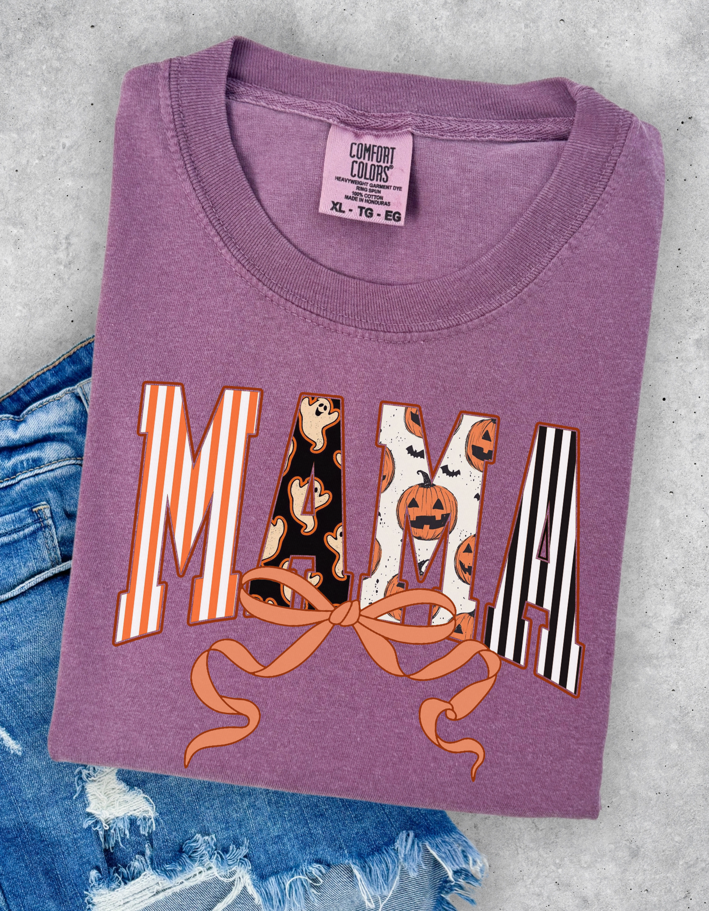 Spooky mama coquette graphic tee