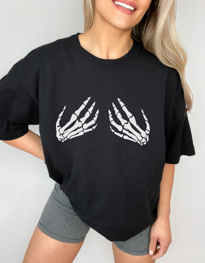 Skellie hands graphic tshirt